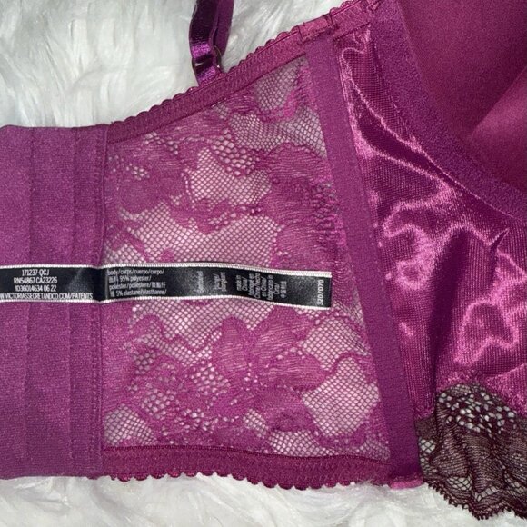 Victorias Secret Bombshell Plunge Bra Longline Add 2 Cups Satin Lace UW 32D New - Picture 7 of 7